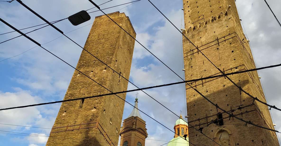 Bologna Private Walking Guided Tour With Licenced Guide - About Bologna