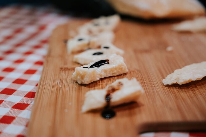 Bologna Tastes & Traditions Food & Market Tour With Devour Tours - Positive Guest Experiences