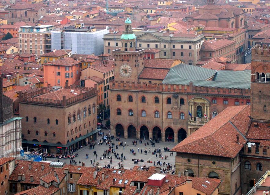 Bologna Theme Tour: the Oldest University in Europe - Itinerary