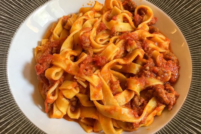 Bologna Traditional Food Tour - Do Eat Better Experience - Meeting Point and Tour Duration