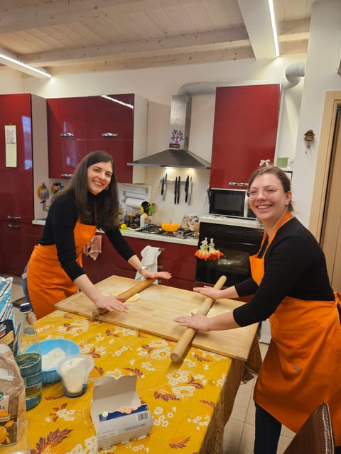 Bologna: Traditional Recipes Cooking Class with Local Wines - A Closer Look at the Bologna Cooking Class
