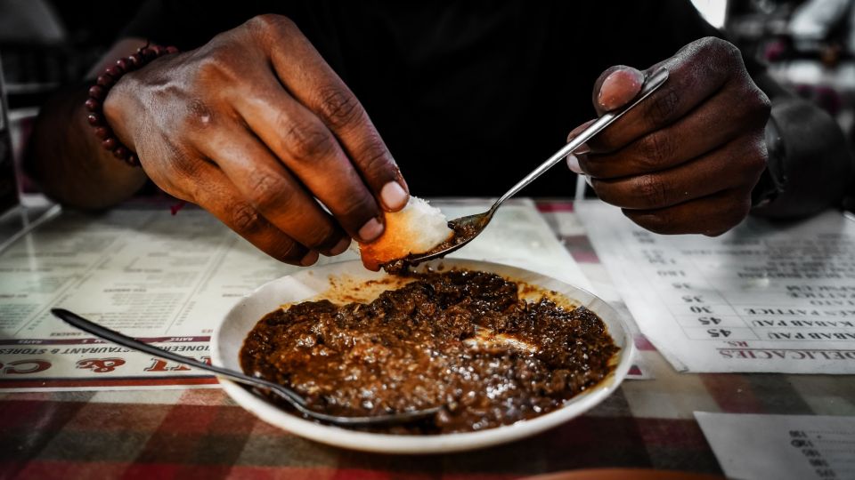 Bombay Express Mumbai Food Tour With 15+ Tastings - Booking Information and Policies
