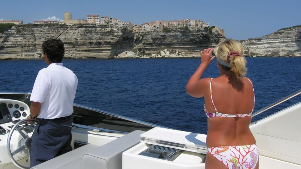BONIFACIO - CORSICA: A TRIP FROM SARDINIA - Guided Tour Highlights