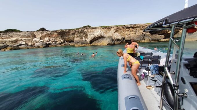 Bonifacio: Lavezzi Islands and Caves Guided Tour - Frequently Asked Questions