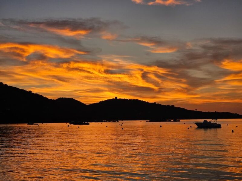 Bonifacio: Sunset Catamaran Trip and Aperitif - Activities Onboard