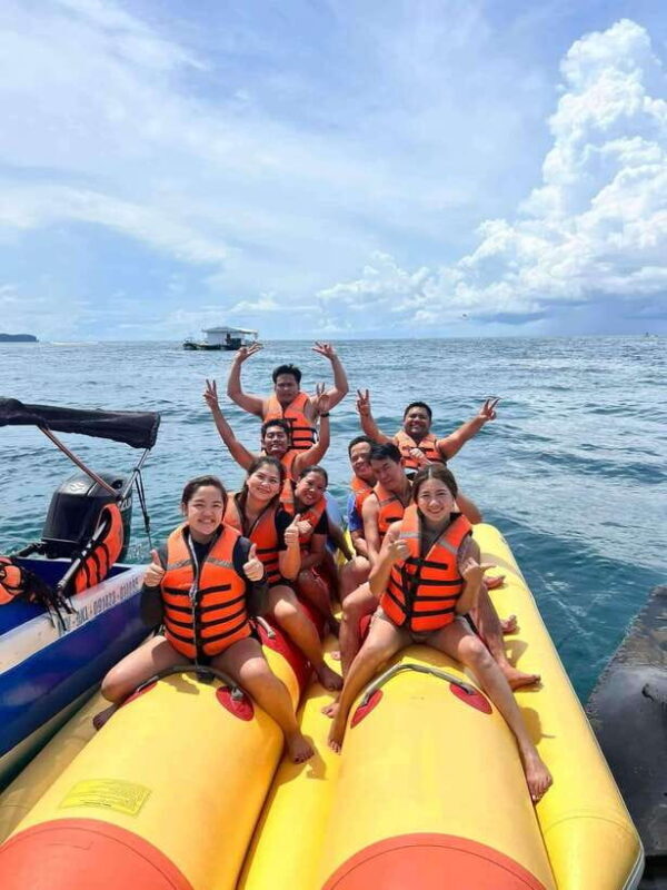 Boracay: Banana Boat Adventure - Key Points