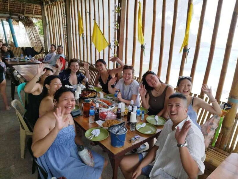 Boracay: Private Island Hopping and Lunch with Seaview - Exploring Boracay’s Best on a Private Boat