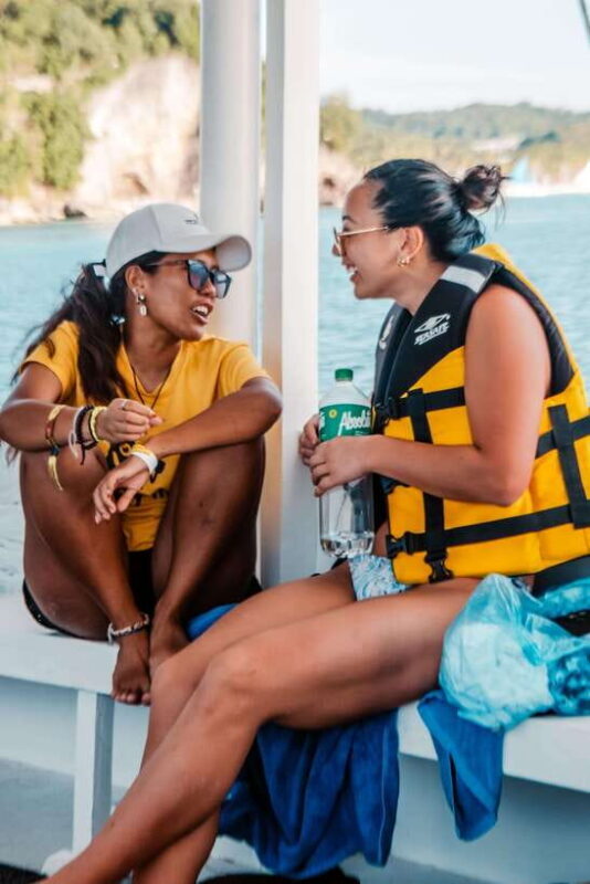 Boracay: Sunset Cruise Boat Party by Haqqy Life - The Highlights