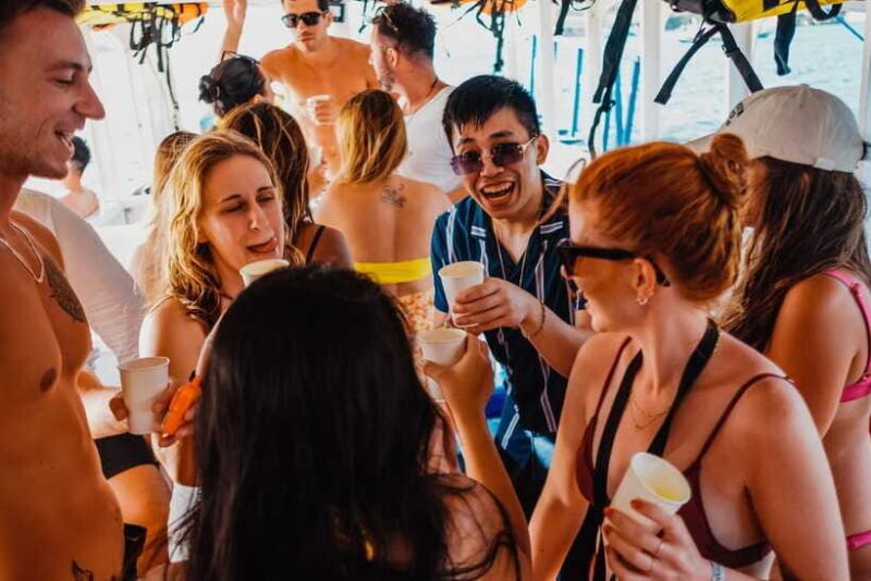 Boracay: Sunset Cruise Boat Party by Haqqy Life - What Could Be Improved?