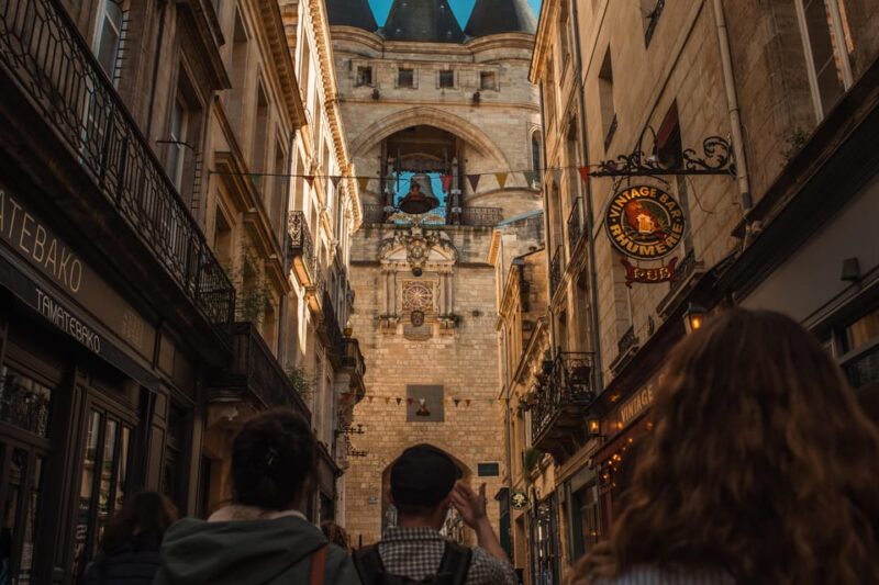 Bordeaux : Afternoon Food Tour With Local Delicacies - Gain Insights Into Bordeauxs History