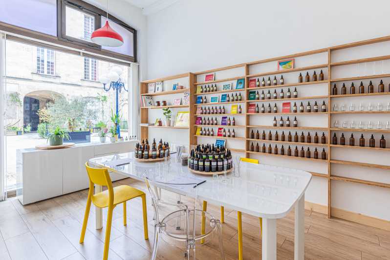 Bordeaux City Center : Perfume Creation Workshop 2h30 - Key Points