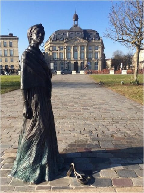 Bordeaux: Dark History and Macabre Walking Tour - Eerie Secrets in Hidden Streets