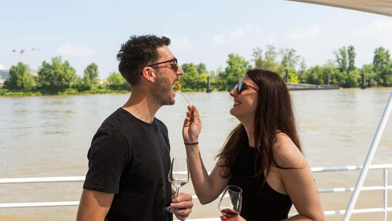 Bordeaux: Farmers Market Tour & Gourmet River Cruise - What’s Included and What to Expect