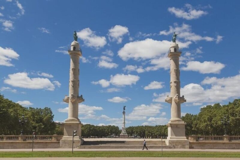 Bordeaux: Must-See Attractions Walking Tour - Meeting Point and Accessibility
