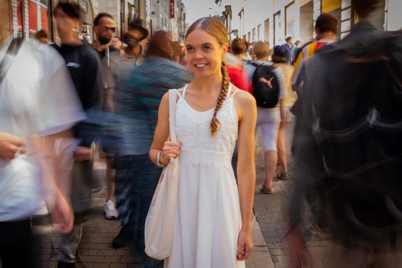 Bordeaux Photographer : Romantic or Family or Friends - Capturing Memories
