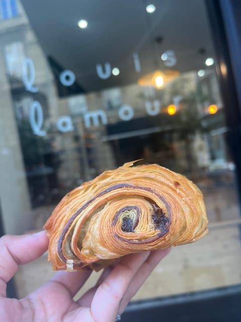 Bordeaux: Sweet Treats & Bakery Tour - Indulging in the Local Flavor