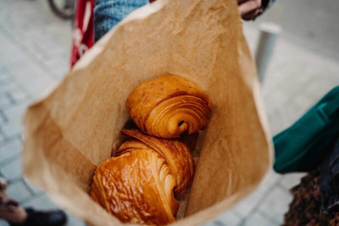 Bordeaux: Ultimate Food & Wine Tour With Tastings - Savoring Local Specialties
