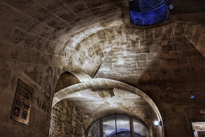 Bordeaux Wine and Trade Museum Admission Ticket With Wine Tasting - Expert-Led Wine Tasting Experience