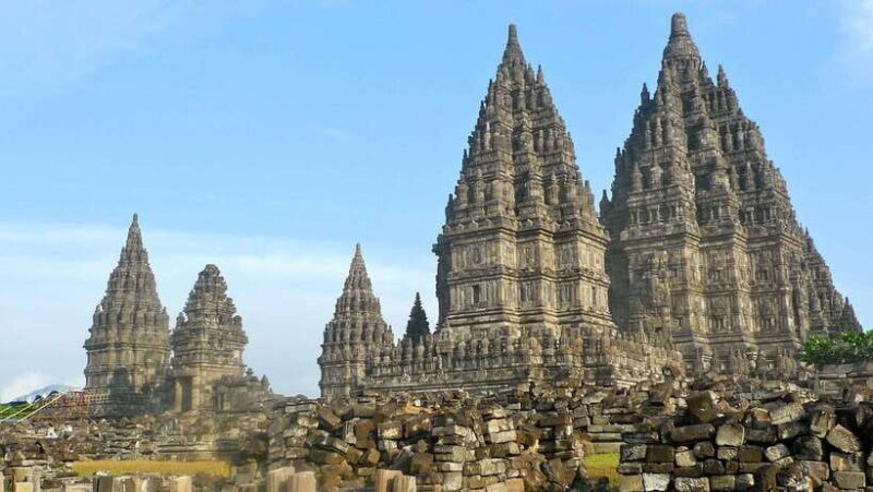 Borobudur and Prambanan Temple Shared or Private Tour - A Detailed Look at the Tour Experience