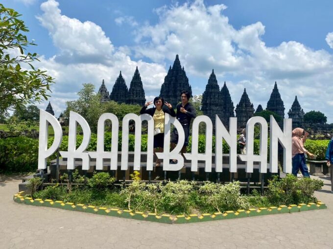 Borobudur and Prambanan Temple Tour With Climb - Cancellation Policy