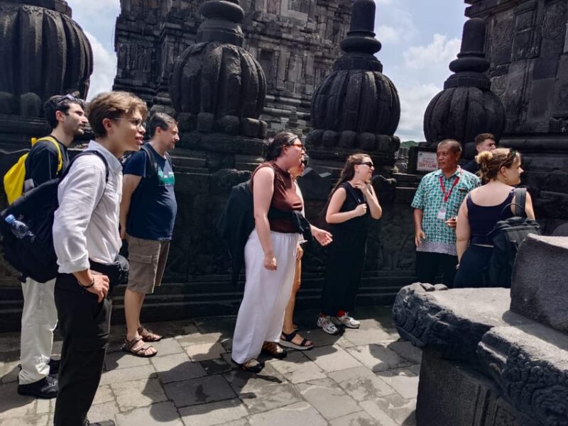 Borobudur and Prambanan Tour. - Itinerary Details