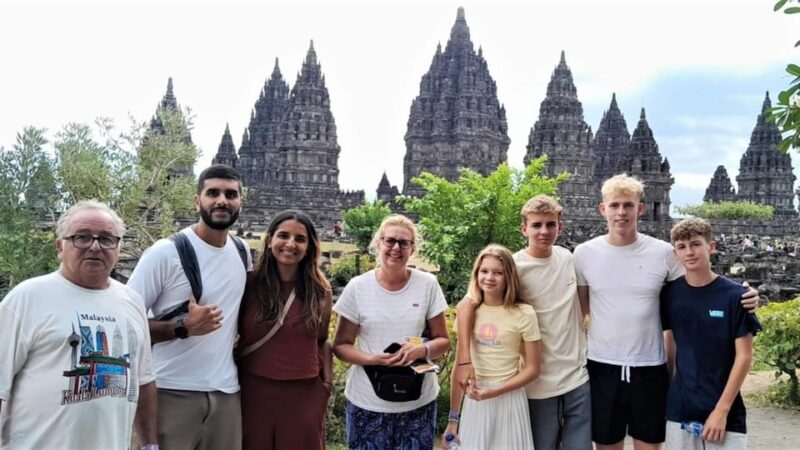 Borobudur Climb to the Top & Prambanan With Ticket Included - Good To Know