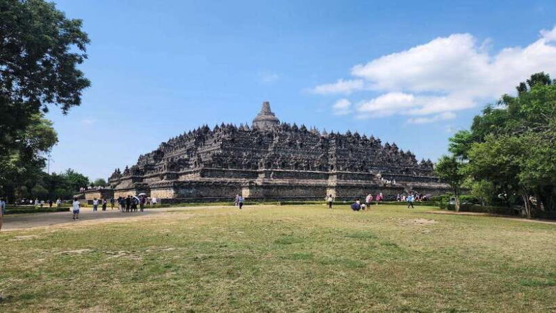 Borobudur & Exploring Mountain - What to Expect: Practical Tips and Insights