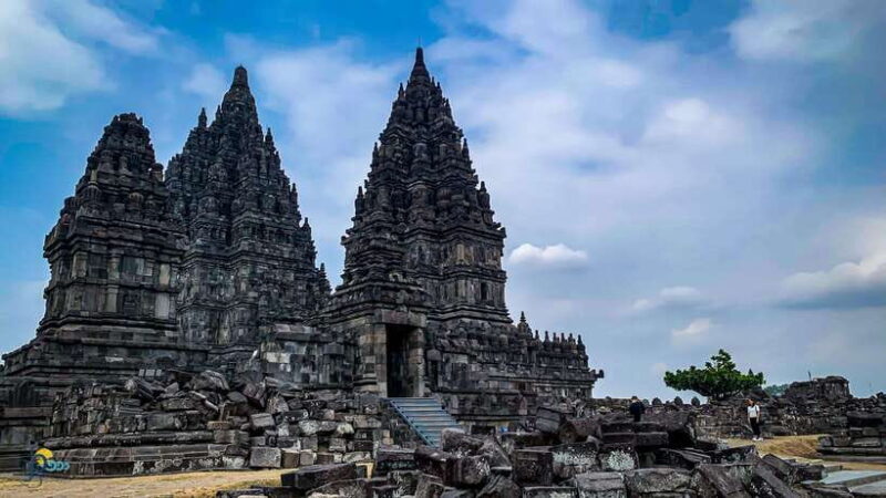 Borobudur-Mendut-Prambanan-Sewu Temple - Moving on: From Borobudur to Prambanan and Sewu