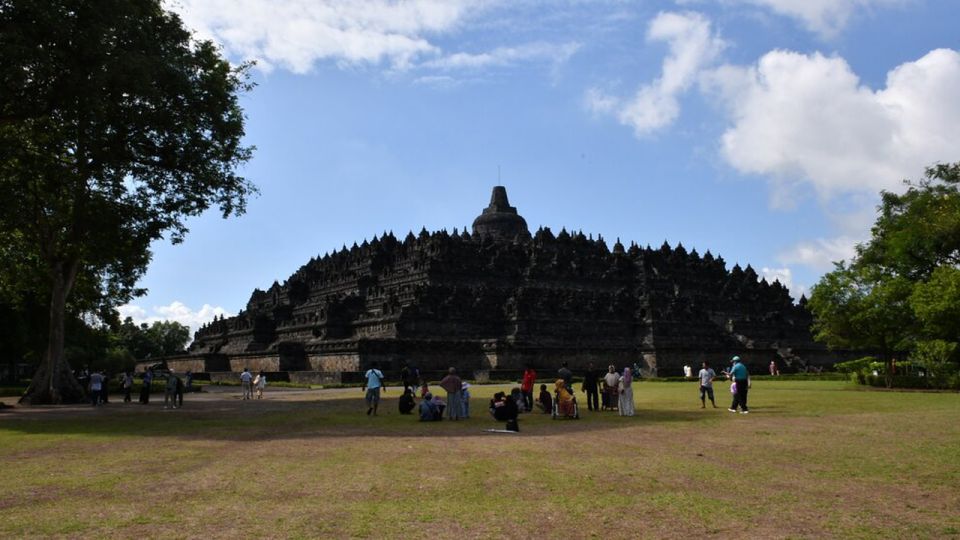 Borobudur One Day Tour From Semarang Port - Highlights