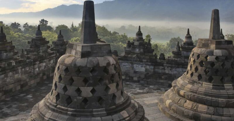 Borobudur Sunrise, Merapi Jeep & Prambanan With Entry Fees - Itinerary Highlights