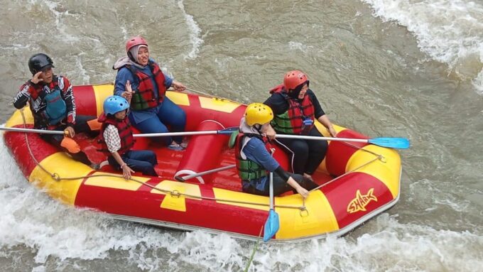 Borobudur Temple & Elo Rafting Tour. - Frequently Asked Questions