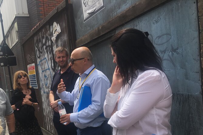Borough Market - Inns and Alleys 700 Years of Literature Explored - Tour Experience