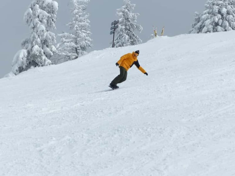 Borovets: 2-Hour Snowboard Taster Session with Instructor - Key Points