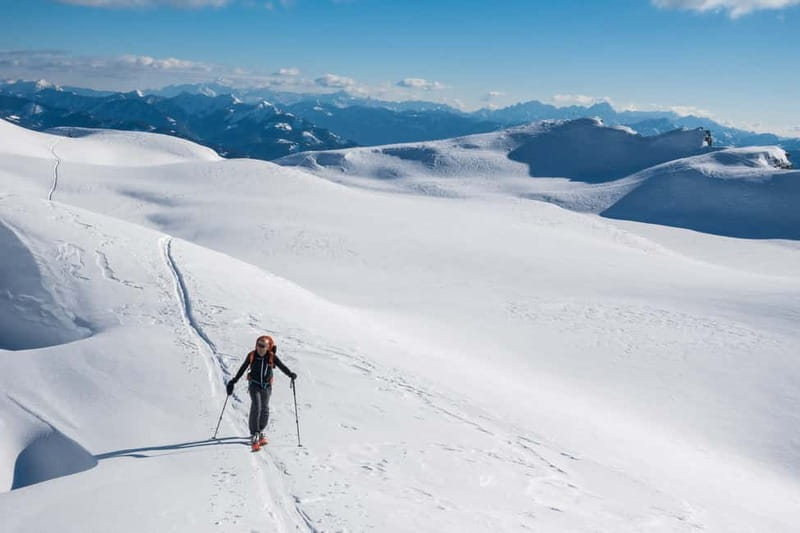 Borovets: Touring Ski Set Rental - The Sum Up