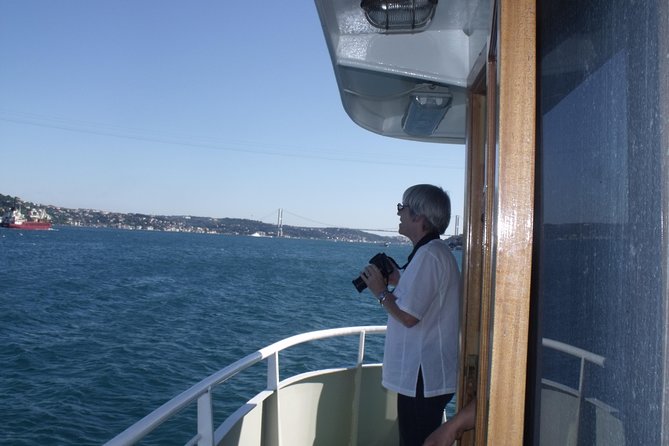 Bosphorus and Black Sea Half-Day Cruise From Istanbul Included Guide and Lunch - Booking and Cancellation Policy