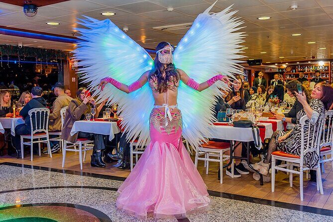 Bosphorus Dinner Cruise & Show with Private Table - Dining Options and Drinks