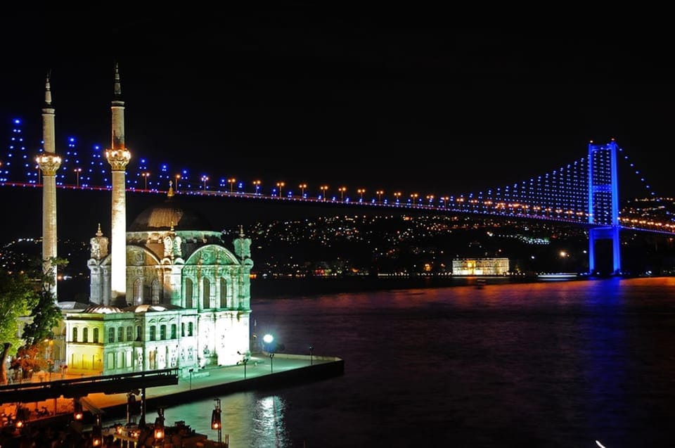 Bosphorus Dinner Cruise & Shows - Authentic Experiences and Traveler Feedback