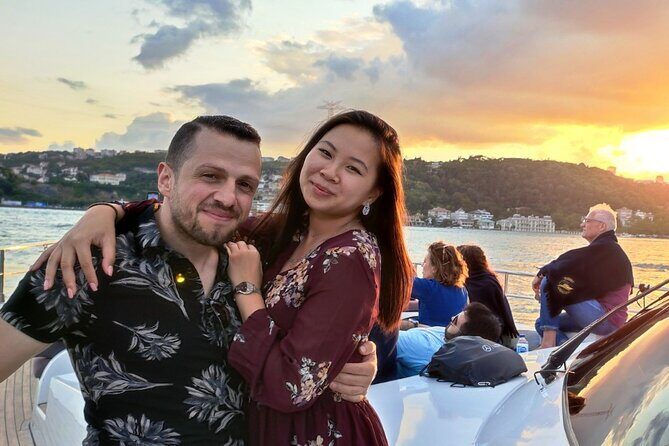 Bosphorus Sunset Cruise on Deluxe Yacht in Istanbul - Detailed Breakdown of the Itinerary