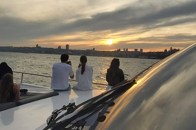 Bosphorus Sunset Cruise on Luxury Yacht, Istanbul - Pricing and Beverages