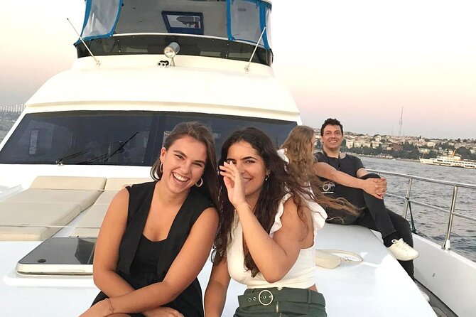 Bosphorus Sunset Sightseeing Yacht Cruise With Refreshments - Understanding the Cancellation Policy