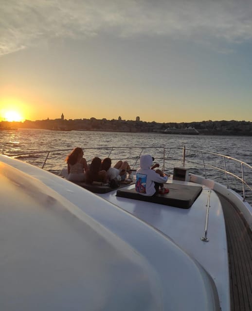 Bosphorus Sunset Yacht Cruise with Guide & Snacks - Practical Tips for a Great Experience