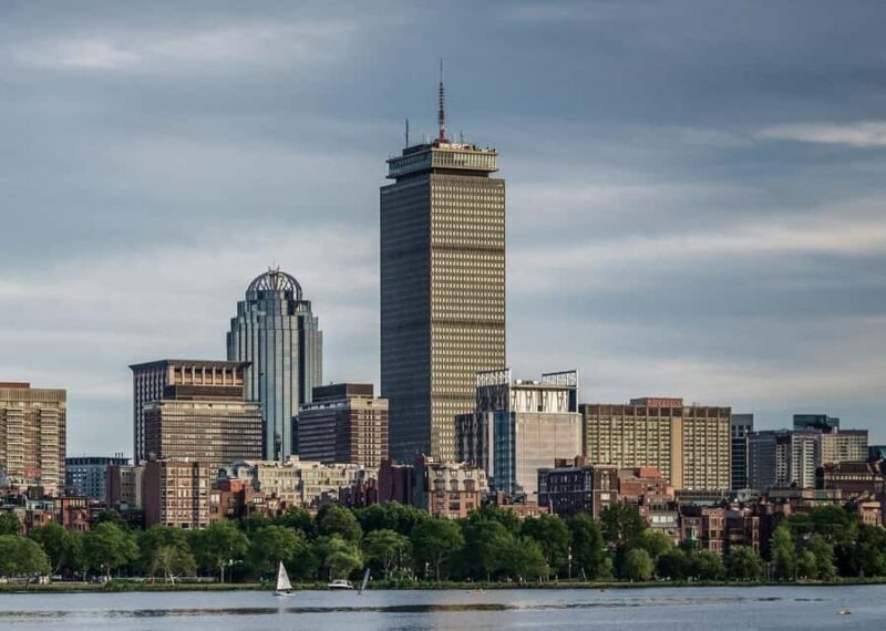 Boston 1-Day History and Innovation Tour from New York - Walking the Freedom Trail
