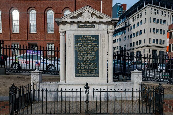 Boston 101 Best Historical Walking Tour - Key Points