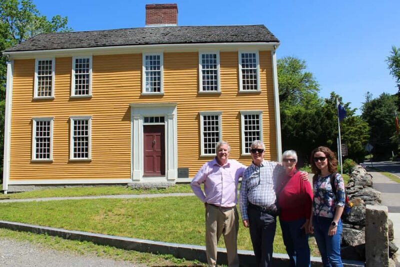 Boston: 250 Freedom Trail Walking Tour - The Role of the Guide: Knowledgeable and Engaging