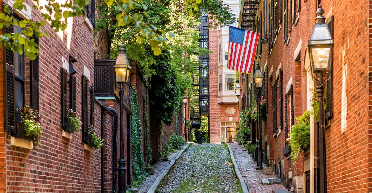 Boston: Beacon Hill Small Group Walking History Tour - Starting Point and Neighborhood