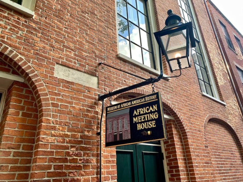 Boston: Beacon Hill Small Group Walking History Tour - Architectural and Historical Highlights