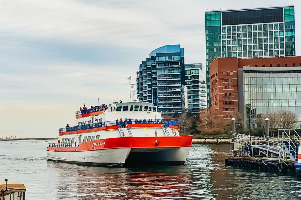 Boston: Boston Harbor Sunset Cruise - Expert Guidance