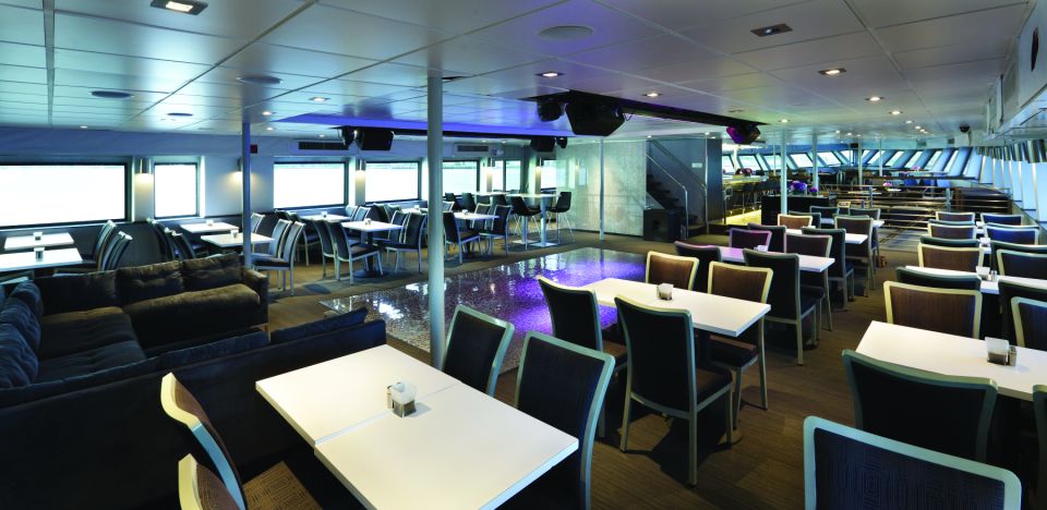 Boston: Buffet Lunch or Dinner Cruise on Boston Harbor - Onboard Entertainment