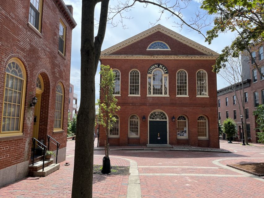 Boston: Guided Day Trip to Salem by Ferry - Exploring Salem
