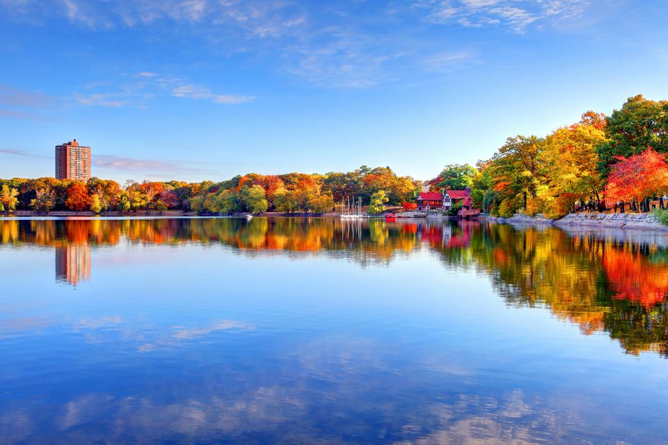 Boston Harbor: Fall Foliage Luncheon Cruise - Meeting Point and Directions